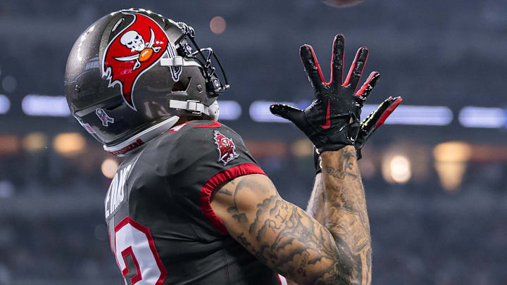 Tampa Bay Buccaneers v Indianapolis Colts