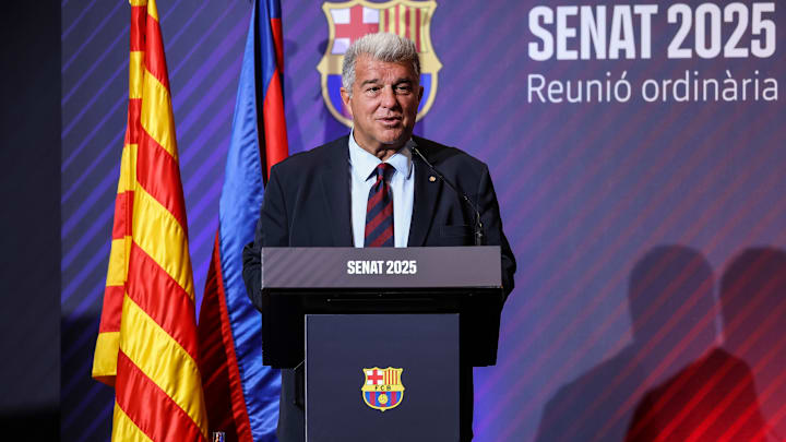 Joan Laporta a annoncé combien de recrues devraient arriver au Barça cet été. Joan Laporta a annoncé combien de recrues devraient arriver au Barça cet été.