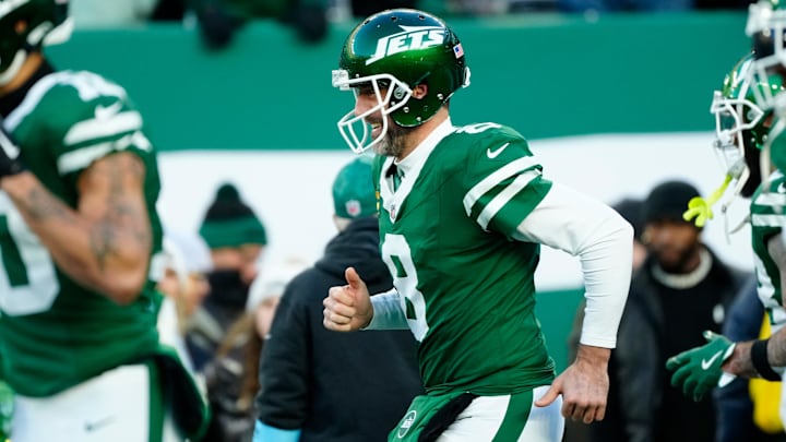 New York Jets quarterback Aaron Rodgers New York Jets quarterback Aaron Rodgers