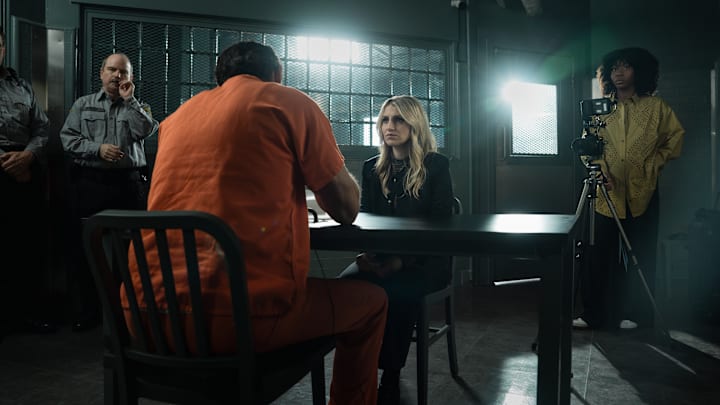 L-R Dennis Quaid as Keith Jesperson, Annaleigh Ashford as Melissa Reed and Tamera Tomakili as Ivy Campbell in Happy Face, episode 1, season 1, streaming on Paramount+. Photo credit: Katie Yu/Paramount+