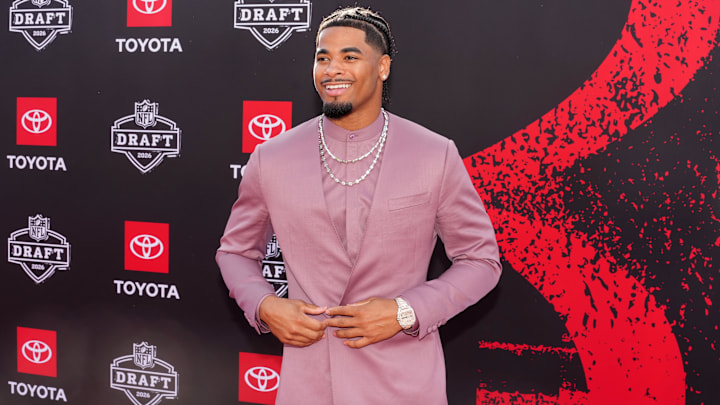 Apr 23, 2026; Pittsburgh, PA, USA; LSU Tigers defensive back Mansoor Delane poses on the red carpet before the 2026 NFL Draft at Point State Park. Mandatory Credit: Kirby Lee-Imagn Images