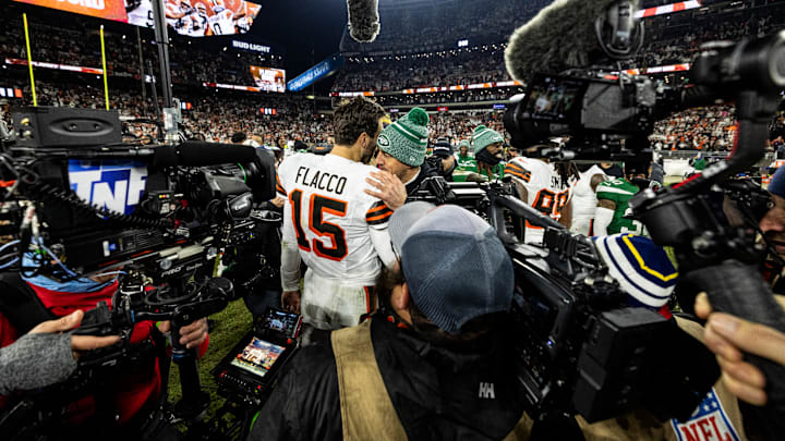 New York Jets v Cleveland Browns