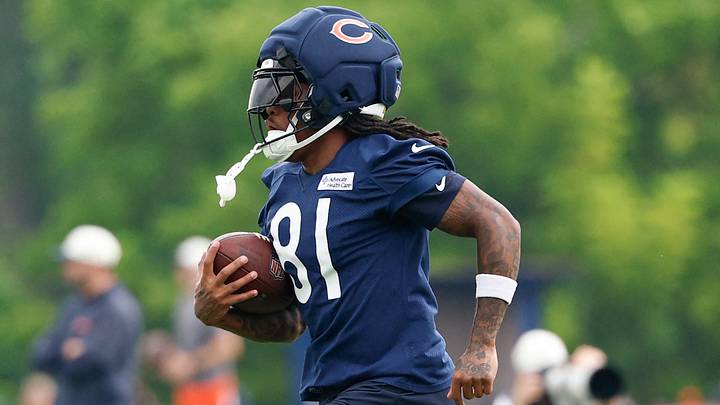 Chicago Bears wide receiver Zavion Thomas (81) runs with the ball during training camp at Halas Hall. Mandatory Credit: Kamil Krzaczynski-Imagn Images
