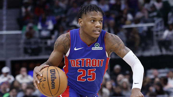 Mar 28, 2025; Detroit, Michigan, USA;  Detroit Pistons guard Marcus Sasser (25) dribbles in the first half against the Cleveland Cavaliers at Little Caesars Arena. Mandatory Credit: Rick Osentoski-Imagn Images