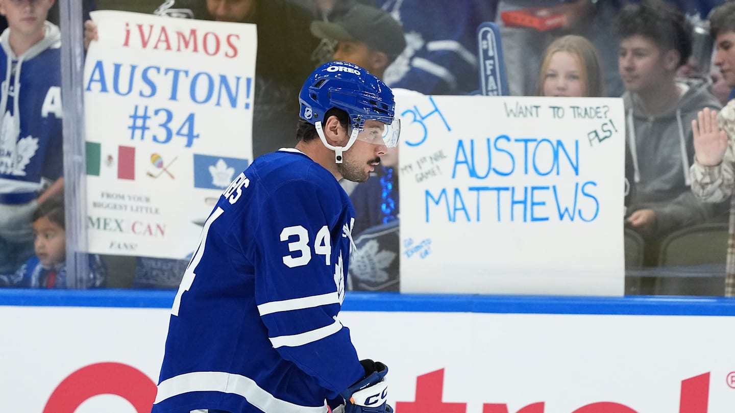 Auston Matthews gets new linemates as Leafs search for scoring