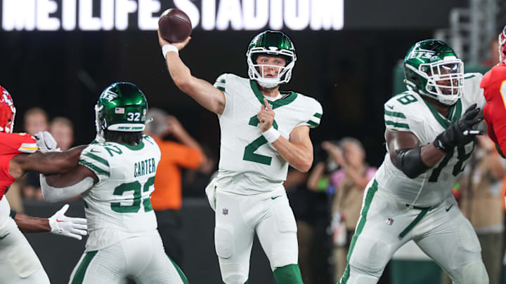 New York Jets quarterback Zach Wilson (2)