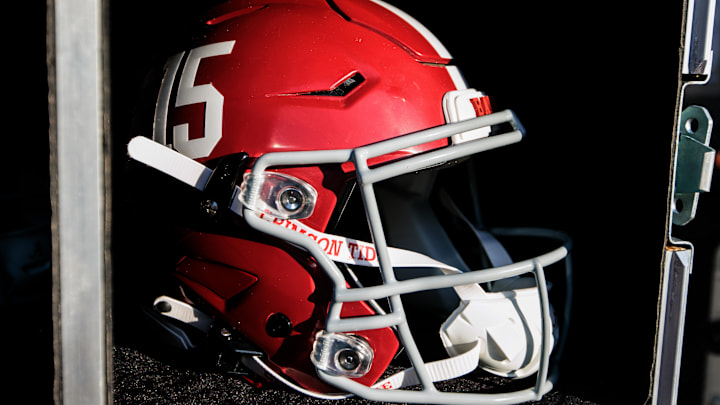 Alabama Crimson Tide cornerback Nash Johnson has two big-spending programs aiming for a flip