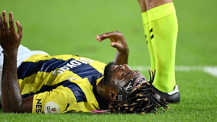 Allan Saint Maximin, historial de lesiones