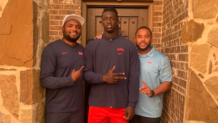 Landon Barnes entertains Ole Miss coaches at his Texas home. Landon Barnes entertains Ole Miss coaches at his Texas home.