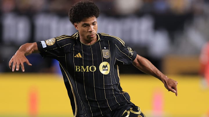 El venezolano David Martínez fue la figura del partido