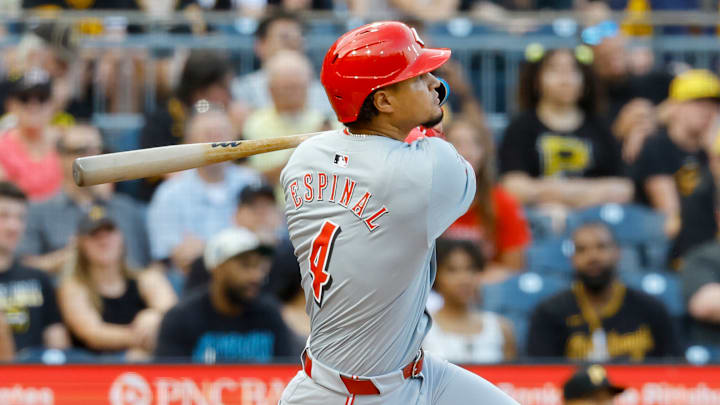 Cincinnati Reds infielder Santiago Espinal