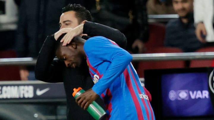 Xavi herzt Dembélé Xavi herzt Dembélé