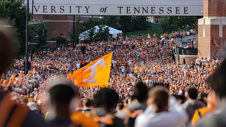 Kent State v Tennessee