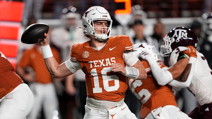 Nov 28, 2025; Austin, Texas, USA; Texas Longhorns quarterback Arch Manning throws a pass during the first half against the Texas A&M Aggies Nov 28, 2025; Austin, Texas, USA; Texas Longhorns quarterback Arch Manning throws a pass during the first half against the Texas A&M Aggies