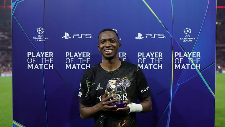 Willian Pacho a réalisé un match de patron en défense centrale