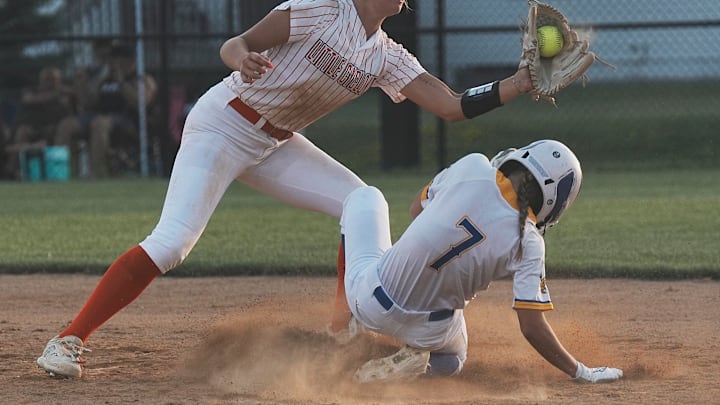 Dubuque Wahlert is the new No. 1 in Class 3A this week in Iowa softball.