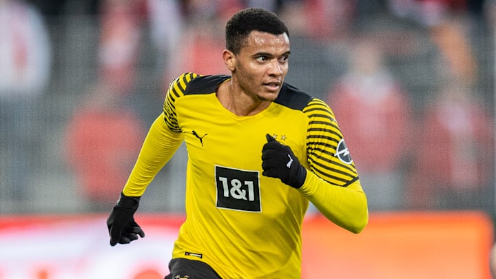 Manuel Akanji Manuel Akanji