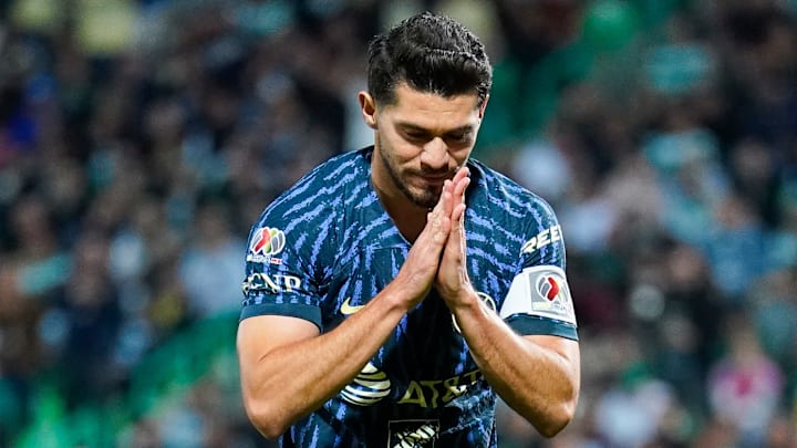 Henry Martín, delantero y capitán del América, es el actual líder de goleo del Clausura 2023 con seis anotaciones.