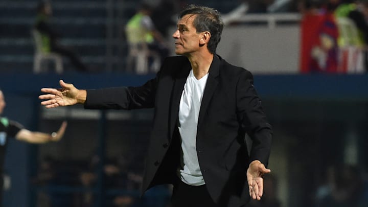 Argentino que trabalhou no Santos terá segunda experiência no futebol brasileiro