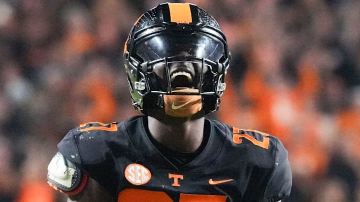 Nov 2, 2024; Knoxville, Tennessee, USA; Tennessee Volunteers defensive lineman James Pearce Jr. (27) reacts after sacking Kentucky Wildcats quarterback Brock Vandagriff (12) during the second half at Neyland Stadium. Mandatory Credit: Angelina Alcantar/USA TODAY Network via Imagn Images
