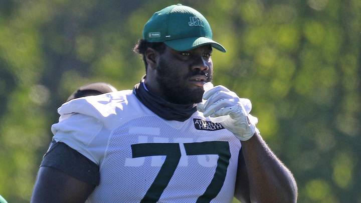 Tackle, Mekhi Becton takes a water break as the NY Jets walked through plays this morning as a part of their 2020 training camp at the Atlantic Health Training Center in Florham Park, NJ on August 18, 2020.
The Ny Jets Walked Through Plays This Morning As A Part Of Their 2020 Training Camp At The Atlantic Health Training Center In Florham Park Nj On August 18 2020 Tackle, Mekhi Becton takes a water break as the NY Jets walked through plays this morning as a part of their 2020 training camp at the Atlantic Health Training Center in Florham Park, NJ on August 18, 2020.
The Ny Jets Walked Through Plays This Morning As A Part Of Their 2020 Training Camp At The Atlantic Health Training Center In Florham Park Nj On August 18 2020