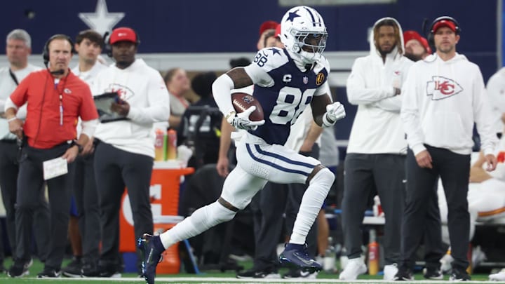 Dallas Cowboys wide receiver CeeDee Lamb (88) runs after a catch against the Kansas City Chiefs during the second quarter at AT&T Stadium. Mandatory Credit: Kevin Jairaj-Imagn Images
