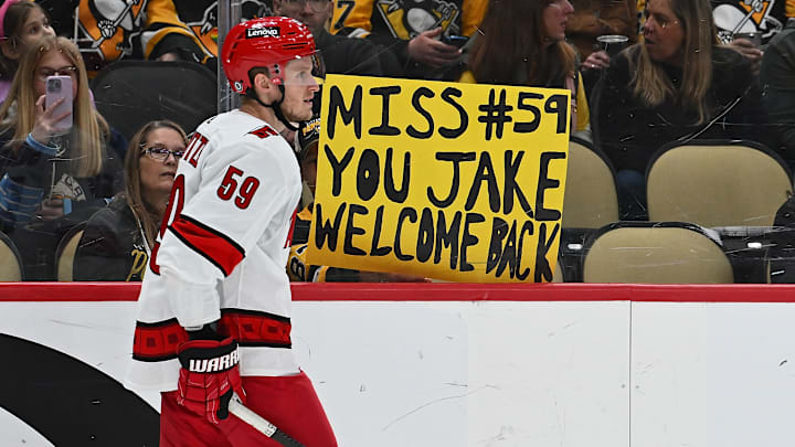 Carolina Hurricanes v Pittsburgh Penguins