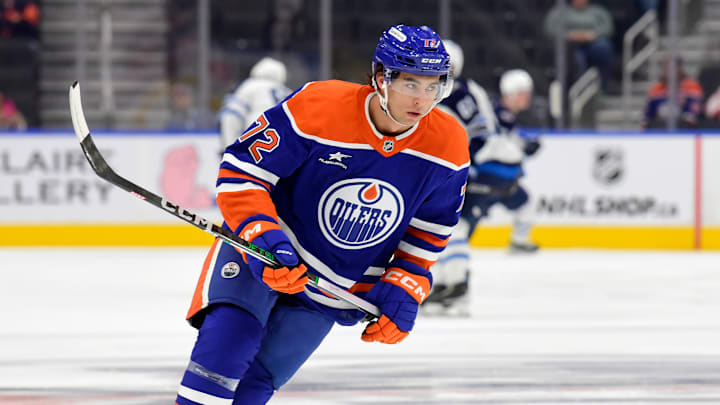 Winnipeg Jets v Edmonton Oilers