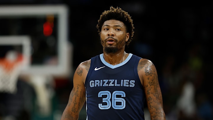 Memphis Grizzlies v Milwaukee Bucks