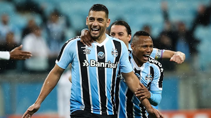 Diego Souza é o vice-artilheiro da Série B e foi um dos nomes da campanha