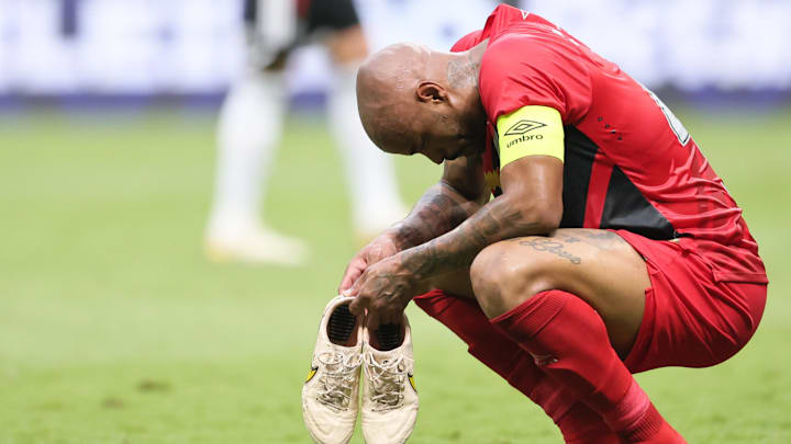 O Athletico-PR é mais um time a ser rebaixado no ano do próprio centenário