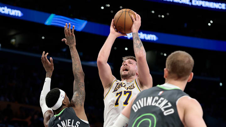 Luka Dončić was great in Game 1, but he didn't have much help from his teammates