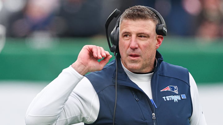 Dec 28, 2025; East Rutherford, New Jersey, USA;  New England Patriots head coach Mike Vrabel looks on during the first half against the New York Jets at MetLife Stadium. Mandatory Credit: Vincent Carchietta-Imagn Images