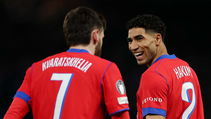 Achraf Hakimi et Khvicha Kvaratskhelia font partie des joueurs les mieux rémunérés du PSG