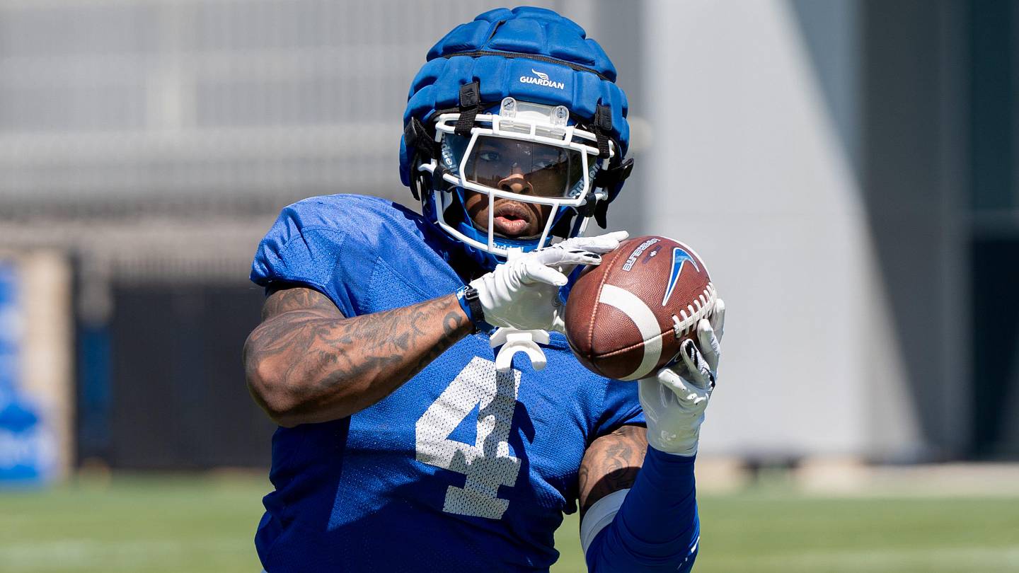 Kentucky football blows up the depth chart for the best possible reason