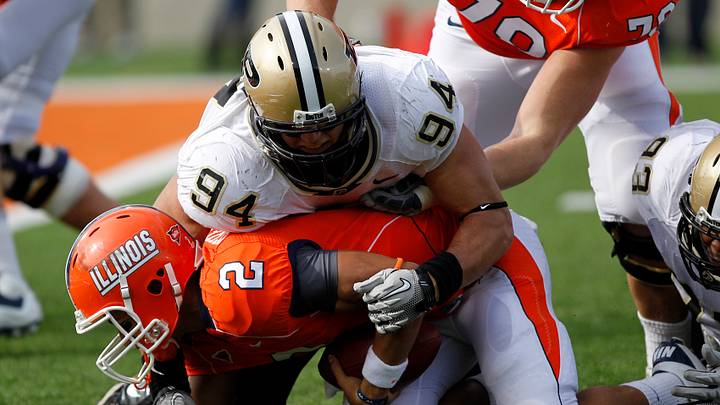 Purdue Boilermakers defensive end Ryan Kerrigan (94) sacks Illinois Fighting Illini quarterback Nathan Scheelhaase. Purdue Boilermakers defensive end Ryan Kerrigan (94) sacks Illinois Fighting Illini quarterback Nathan Scheelhaase.