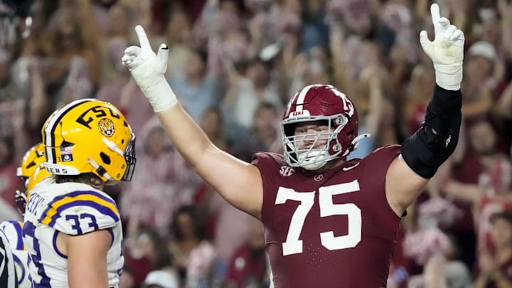 Alabama beat LSU to remain undefeated in SEC play.
