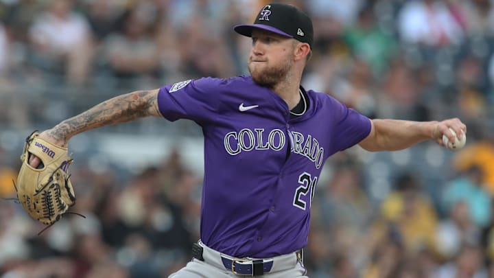 Aug 23, 2025; Pittsburgh, Pennsylvania, USA;  Colorado Rockies starting pitcher Kyle Freeland (21) delivers a pitch  against the Pittsburgh Pirates during the first inning at PNC Park