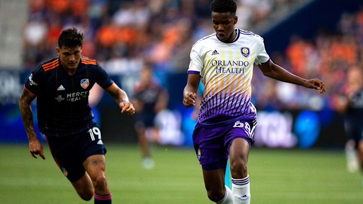 Orlando City defender Thomas Williams (68) dribbles down pitch in the first half of the MLS match between between the FC Cincinnati and the Orlando City at TQL Stadium in Cincinnati on Friday, June 24, 2022.

Orlando City At Fc Cincinnati 151