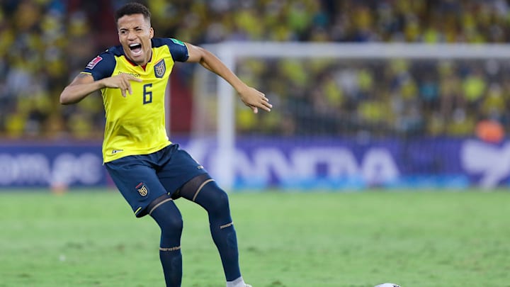 Castillo fue alineado en el partido ante Chile por la clasificación de Conmebol 