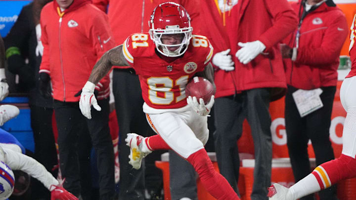 Jan 26, 2025; Kansas City, MO, USA; Kansas City Chiefs wide receiver Nikko Remigio (81) makes a catch against the Buffalo Bills during the first half in the AFC Championship game at GEHA Field at Arrowhead Stadium. Mandatory Credit: Denny Medley-Imagn Images