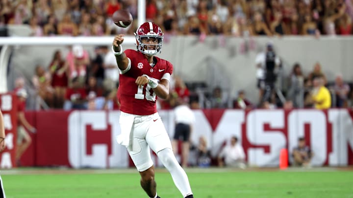 Sep 6, 2025; Tuscaloosa, Alabama, USA; Alabama Crimson Tide quarterback Austin Mack (10) passes the ball during the second half against the Louisiana Monroe Warhawks at Saban Field at Bryant-Denny Stadium. Mandatory Credit: David Leong-Imagn Images Sep 6, 2025; Tuscaloosa, Alabama, USA; Alabama Crimson Tide quarterback Austin Mack (10) passes the ball during the second half against the Louisiana Monroe Warhawks at Saban Field at Bryant-Denny Stadium. Mandatory Credit: David Leong-Imagn Images