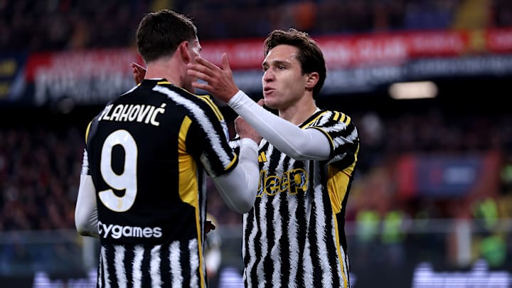 Federico Chiesa of Juventus Fc (L) celebrates after scoring...