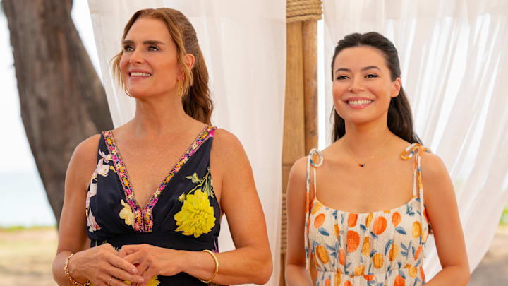 Mother of the Bride. Cr. Sasidis Sasisakulporn/Netflix © 2024