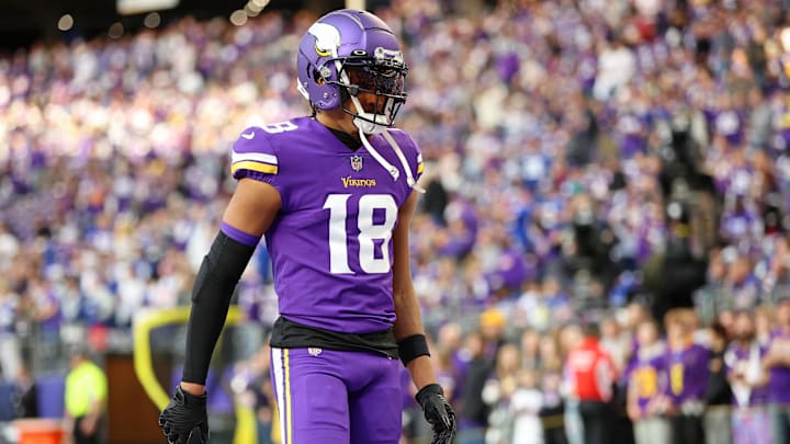 Minnesota Vikings wide receiver Justin Jefferson (18)
