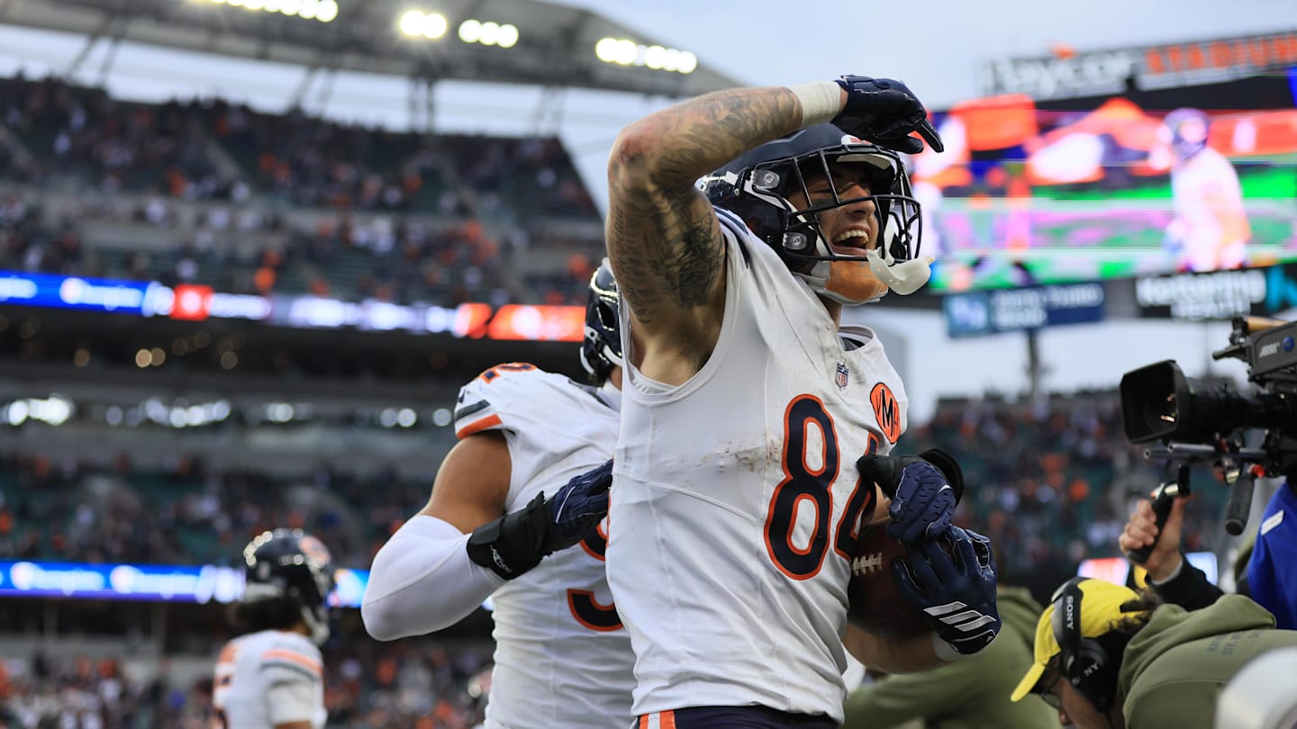 UFL Trick Play is Perfect Design for Bears' Ben Johnson and Colston Loveland