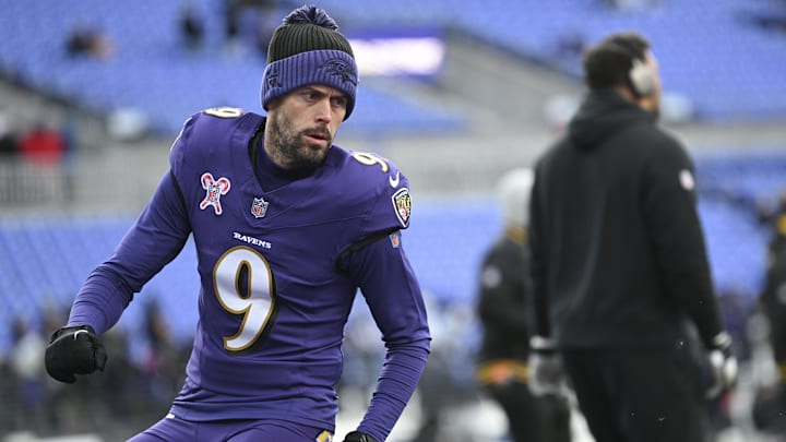 Baltimore Ravens place kicker Justin Tucker warms up in the end zone before the game against the Pittsburgh Steelers.