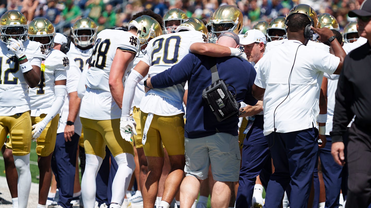 Image for Notre Dame suffers spring game scare after 5-star freshman spotted on crutches