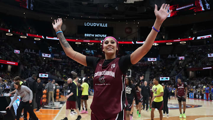 South Carolina basketball star Kamilla Cardoso