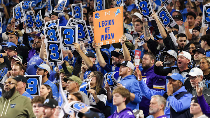 Detroit Lions fans.
